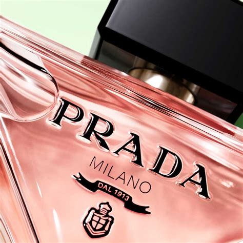 canzone pubblicita profumo prada|Paradoxe .